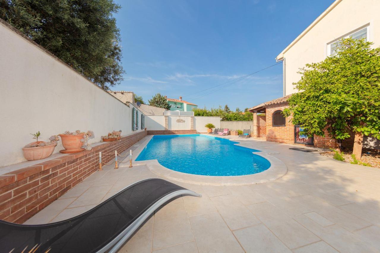 Casa Mia - Apartman Zara Μεντουλίν Εξωτερικό φωτογραφία