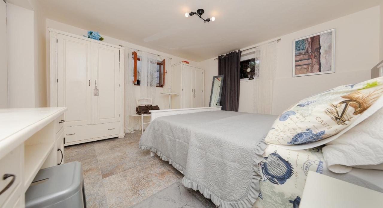 Casa Mia - Apartman Zara Μεντουλίν Εξωτερικό φωτογραφία