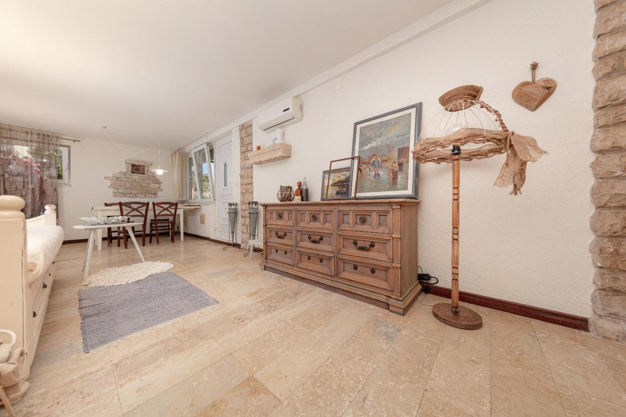 Casa Mia - Apartman Zara Μεντουλίν Εξωτερικό φωτογραφία