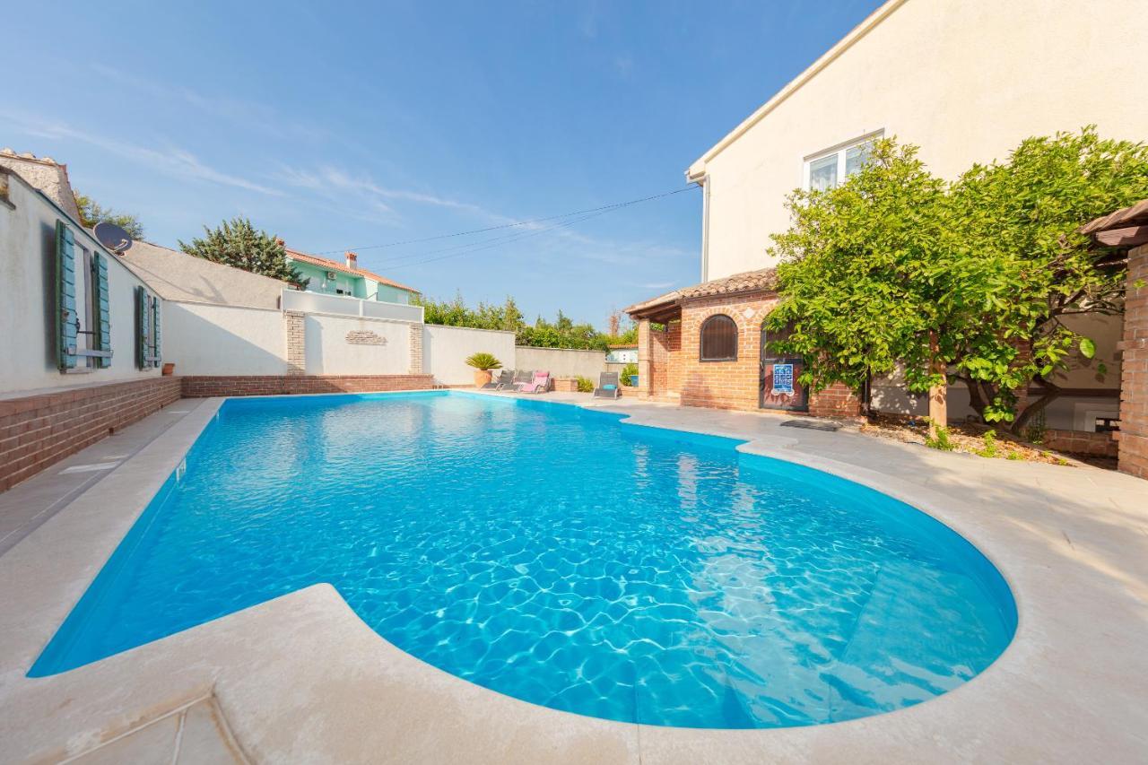 Casa Mia - Apartman Zara Μεντουλίν Εξωτερικό φωτογραφία