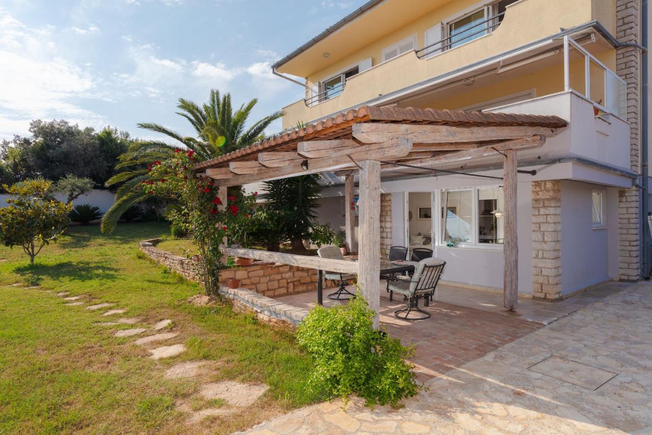 Casa Mia - Apartman Zara Μεντουλίν Εξωτερικό φωτογραφία